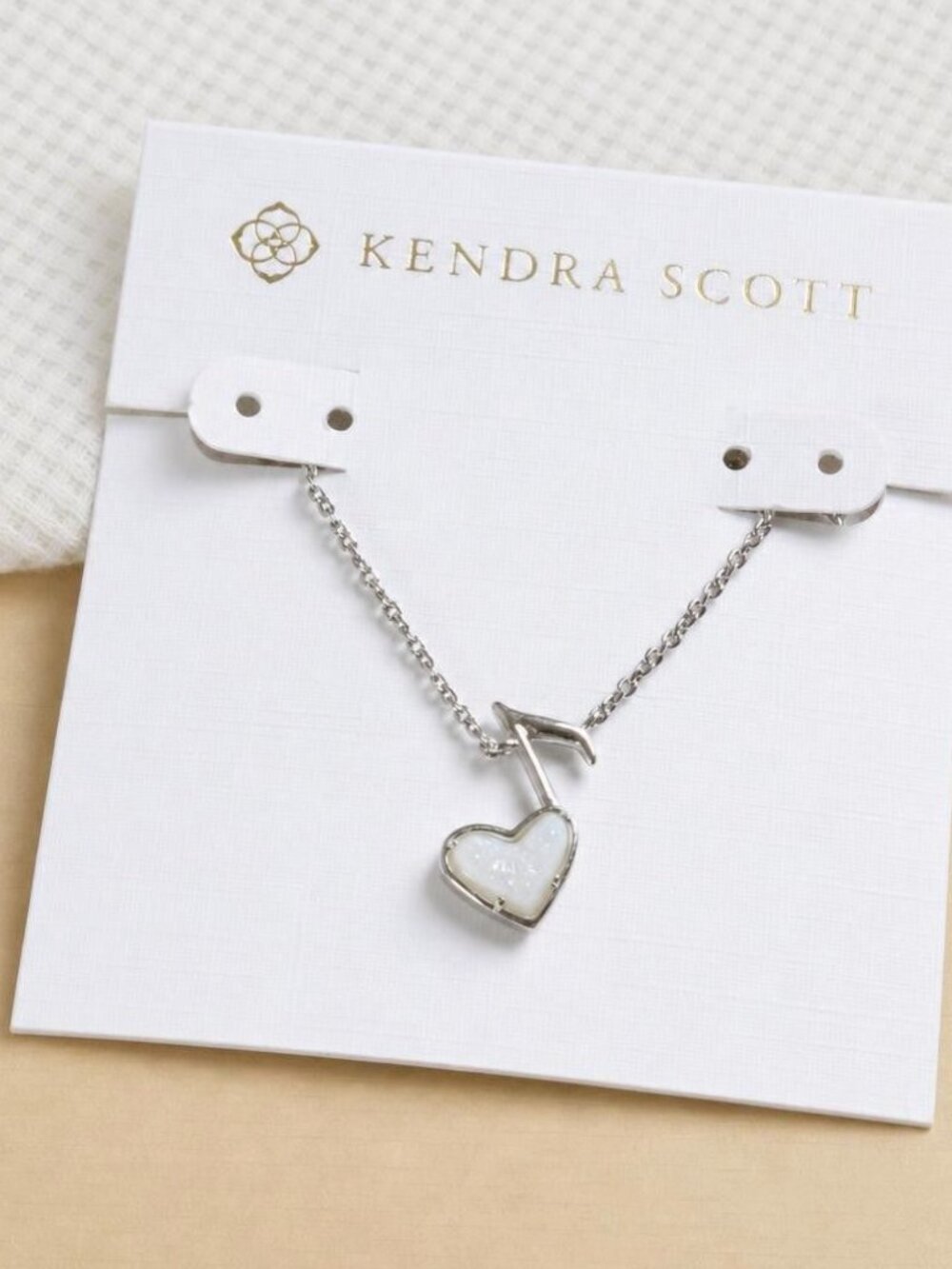 Kendra Scott Dolly Parton Ari Heart Music Note Pendant Necklace